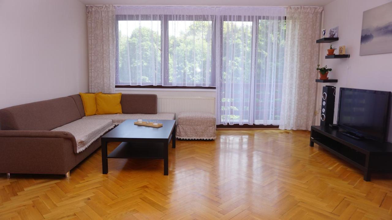 Cedron Apartments Benecko Eksteriør billede